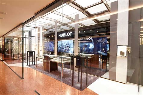 Boutique di orologi Hublot a Milano .